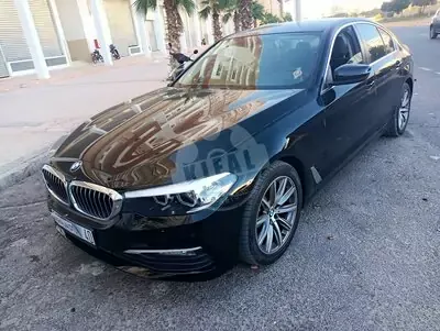 BMW SERIE 5 520dA Lounge Edition BVA 190ch 2018 diesel occasion à Agadir