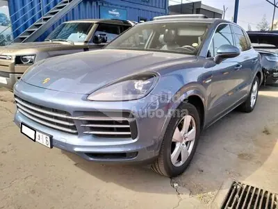 Porsche CAYENNE E 2021 hybride rechargeable occasion à Casablanca