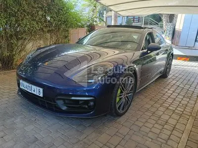 Porsche PANAMERA 4 E 2021 hybride occasion à Casablanca