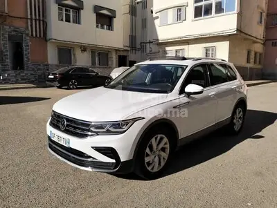 Volkswagen TIGUAN 2.0 Bi 2022 diesel occasion à Casablanca