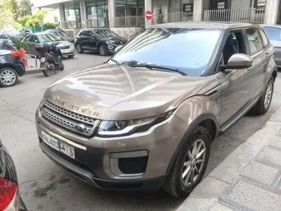 Land Rover EVOQUE 2.0 TD4 HSE BVA 180ch 2017 diesel occasion à Casablanca