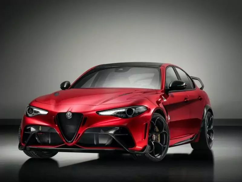 ألفا روميو Giulia